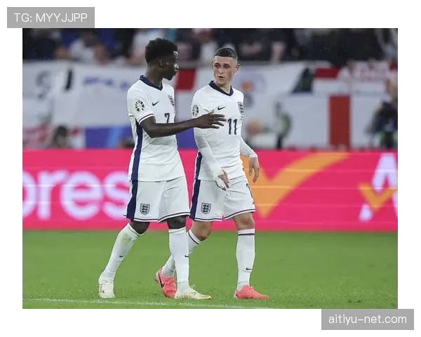 凯恩 vs 卢卡库：英超新中锋战术角色与终结效率对比